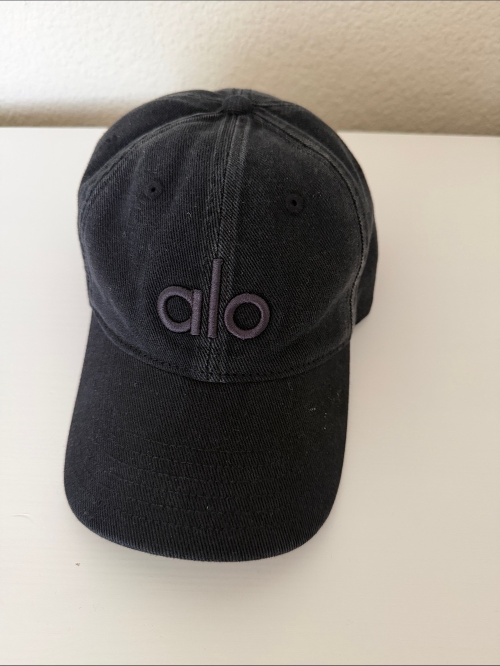 ALO Yoga Black Embroidered Logo Baseball Cap
